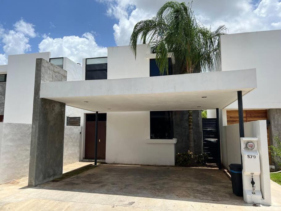 Residencia “Sac Uh” Villa Merida Exterior photo